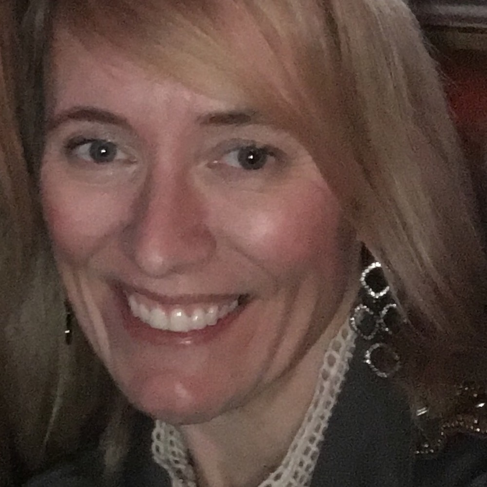 Meet your Posher, Jennifer